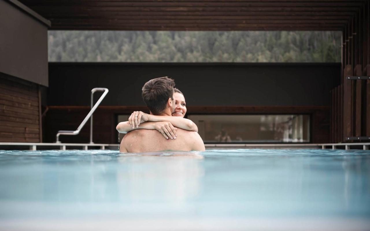Stoa - Elegant & Romantic Guest House - "Adults Only" San Vigilio Di Marebbe Luaran gambar